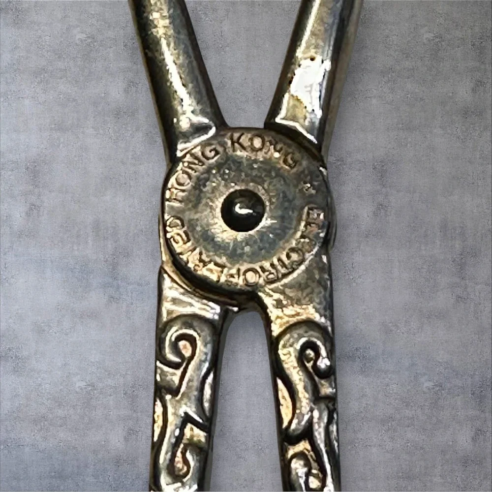 International Silver Co Serving Tongs Scissor Leaf Silver Plated‎ Vintage